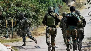 Photo of J&K: श्रीनगर के जकुरा में सुरक्षाबल ने मुठभेड़ में दो आतंकियों को किया ढेर, दो पिस्टल बरामद