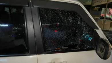 Photo of बहराइच में नानपारा के अपना दल विधायक पर हमला, कार पर ईंटों की बौछार