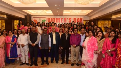 Photo of महिला दिवस के उपलक्ष में महिला बैंक कर्मियों का हुआ सम्मान