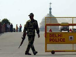 Photo of दिल्ली पुलिस ने 6 आरोपितों को गिरफ्तार करते हुए बड़ी साजिश का पर्दाफाश किया 