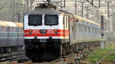 Photo of होली पर यात्रियों की सुविधा के लिए रेलवे स्पेशल ट्रेन चलाएगा, पढ़ें पूरी खबर ..