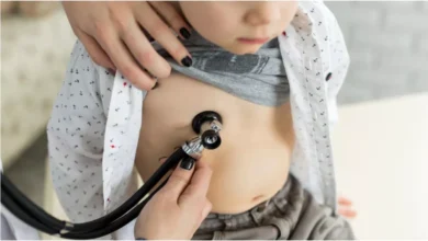 Photo of बच्चों में हृदय रोग का जोखिम पर कई संकेत और लक्षण देखने को मिलते हैं, इस लेख में जानें ऐसे 8 लक्षण-