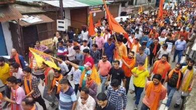 Photo of लापता बालिका की बरामदगी को लेकर रविवार को आक्रोश रैली आरती घाट से प्रारंभ होकर पूरे नगर में धूमी