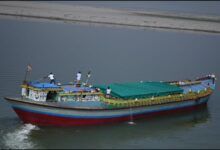 Photo of मालवाहक जहाज को हरी झंडी: भारत-बांग्लादेश के बीच नदी बंदरगाहों से व्यापार शुरू