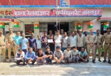 Photo of बंद मकान में चल रहा था जुआ, पुलिस ने छापा मारकर 18 जुआरियों को किया गिरफ्तार