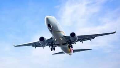 Photo of लैंडिंग से पहले कभी-कभी आसमान में गोल क्यों घूमने लगाता है हवाई जहाज?