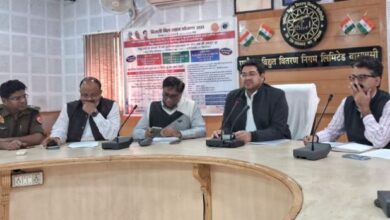 Photo of वाराणसी: पूर्वांचल में 58.90 लाख उपभोक्ताओं पर 26576 करोड़ का बिजली बिल बाकी