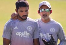 Photo of गुवाहाटी में बल्लेबाजी फेल होने पर हुई गंभीर की आलोचना