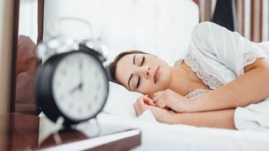 Photo of गहरी नींद चाहिए तो सोने से पहले भूलकर भी न खाएं 5 फूड्स