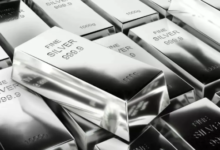 Photo of टूट गए सभी रिकॉर्ड, पहली बार 3 लाख के पार पहुंची चांदी, एक दिन में 13000 रुपये से ज्यादा का उछाल