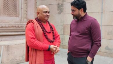 Photo of मणिकर्णिका घाट मामला: स्वामी जितेंद्रानंद बोले- काशी में मंदिर तोड़े जाने की बात करना निचले स्तर की राजनीति
