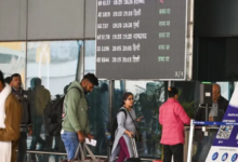 Photo of देशभर के प्रमुख अंतरराष्ट्रीय हवाईअड्डे अलर्ट मोड पर, एअर इंडिया-इंडिगो ने खाड़ी देशों की कई उड़ानें रद की