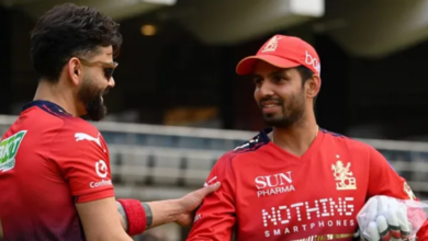 Photo of विराट कोहली ने RCB प्‍लेयर्स को किया मोटिवेट; बताया कैसे जीत सकते हैं दूसरी ट्रॉफी