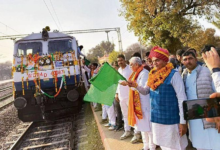 Photo of पीएम मोदी ने हाइड्रोजन ट्रेन को हरी झंडी दिखाकर किया रवाना, आखिर कैसे काम करता है इसका इंजन?