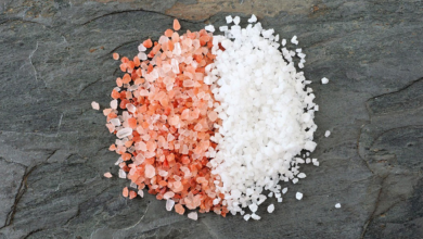 Photo of Pink Salt vs White Salt: क्या सेंधा नमक सफेद नमक से बेहतर है? डॉक्टर ने दूर की कंफ्यूजन, बताया सही जवाब