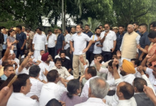 Photo of ‘हमारे धरने में शामिल हों…’, PM आवास के बाहर प्रदर्शन के बीच राहुल गांधी की अपील; बोले- ‘छात्रों पर हमला, हर परिवार पर हमला’