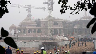 Photo of Ayodhya Ram Mandir: राम मंदिर निर्माण में मजदूरों की कमी से काम हुआ था धीमा, अब तेजी से पूरा हो रहा निर्माण