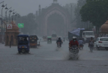 Photo of यूपी में मौसम का कहर: 40 घंटे से बारिश-आंधी का दौर, कई जिलों में रेड अलर्ट; स्कूल बंद