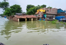 Photo of बिहार में बाढ़ का कहर: गंगा समेत 8 नदियां खतरे के निशान से ऊपर, दरधा नदी का तटबंध टूटा