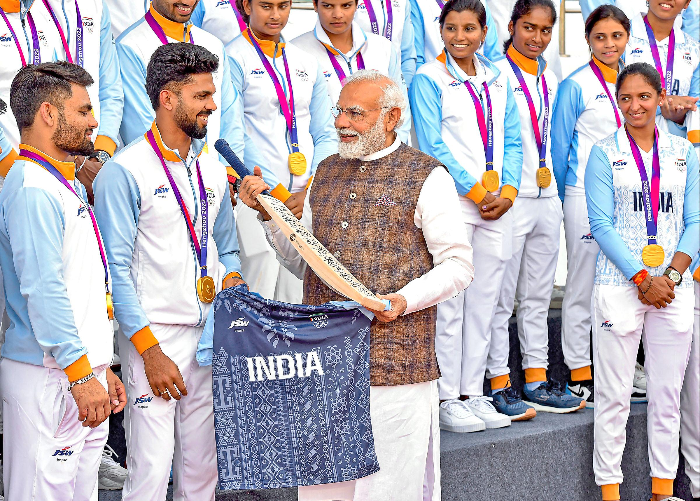 Photo of PM Modi Meets Asian Games Medal Winners: आज पदकवीरों से मिलेंगे पीएम मोदी, भारत के 85 मेडल जीतने वाले खिलाड़ियों का होगा सम्मान